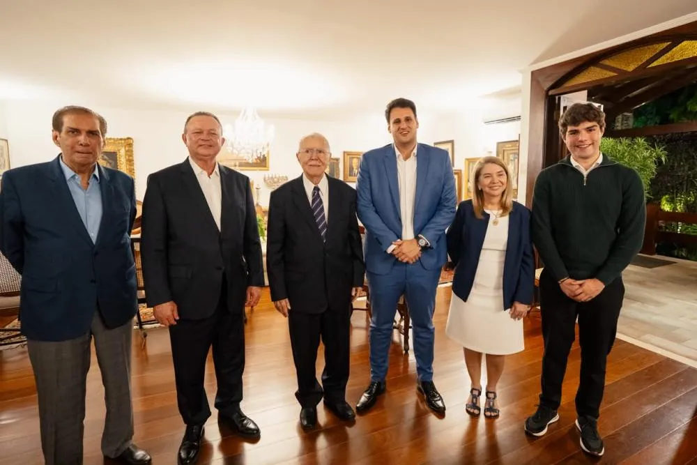 Orleans Brandão recebe apoio da cúpula do MDB em jantar oferecido por José Sarney em Brasília
